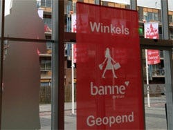 Wijk- en winkelcentrum Banne Centrum geopend