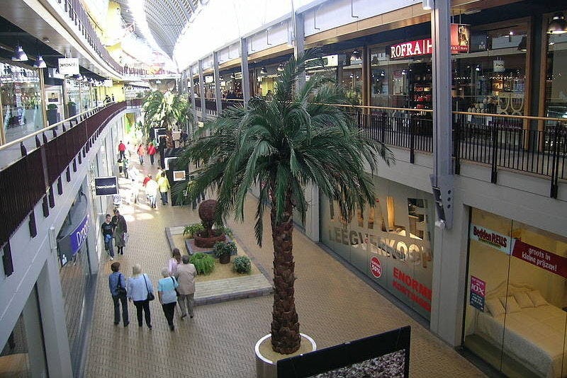 MegaStores, Den Haag