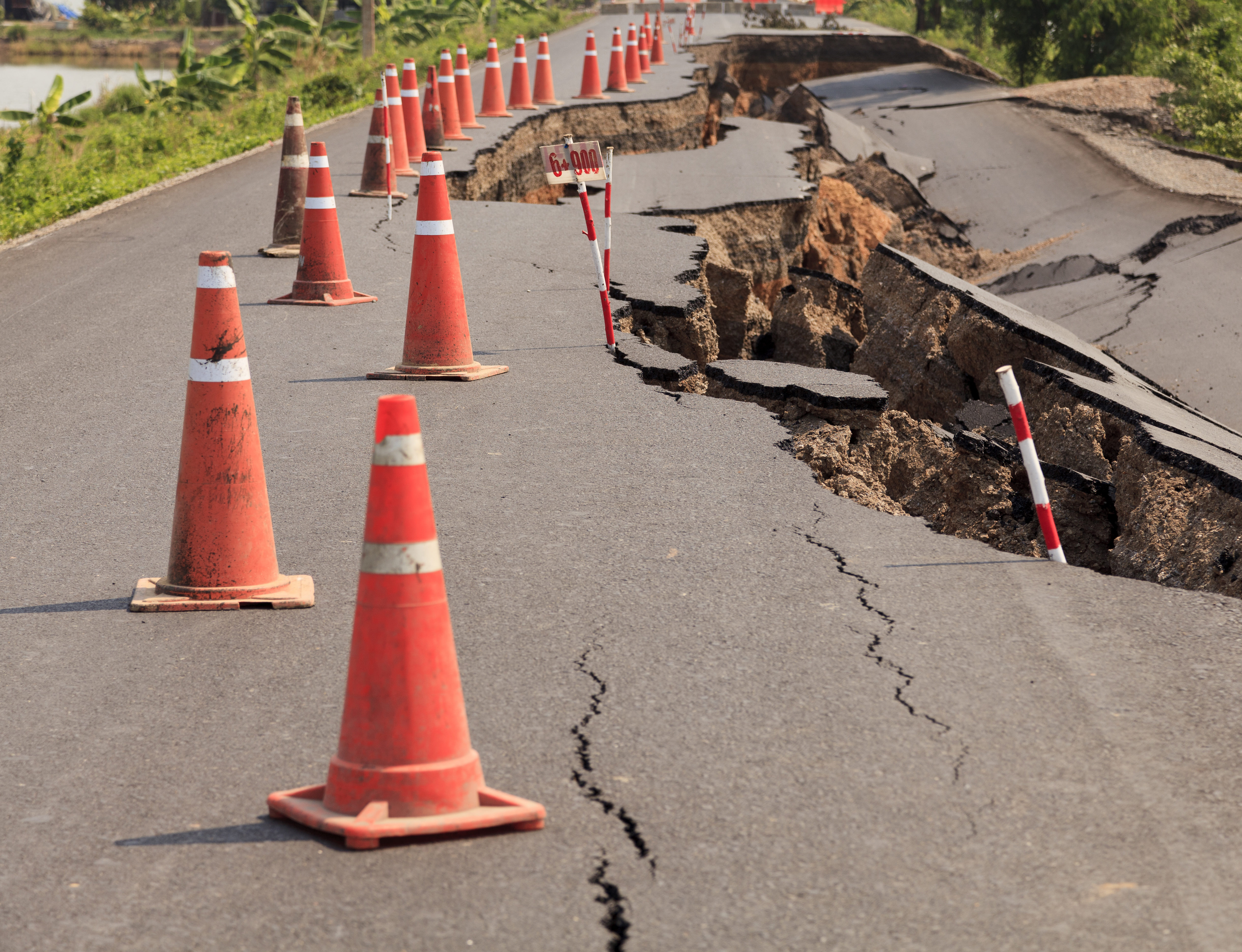 Aardbevingsschade in het buitenland