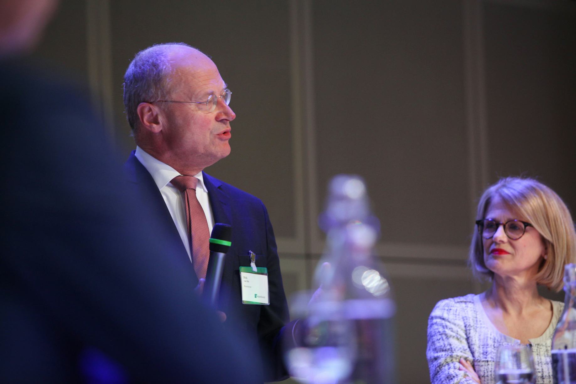 Nieuwe commissarissen Bouwinvest lastig te vinden