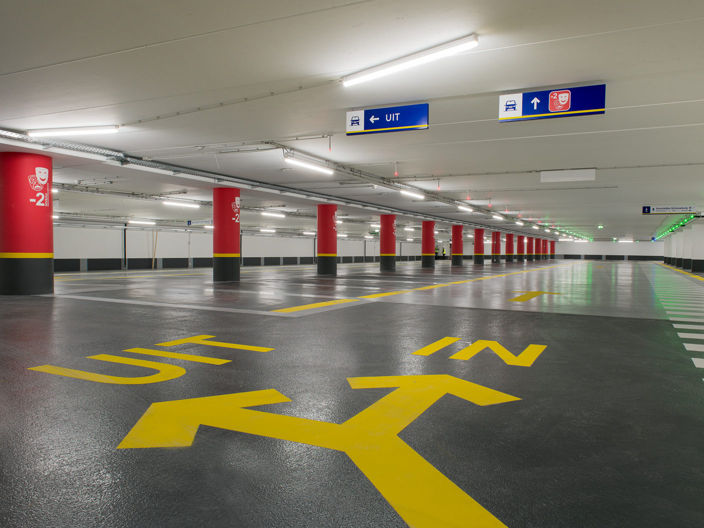 Parkeergarage Museumkwartier onder het Tournooiveld in Den Haag
