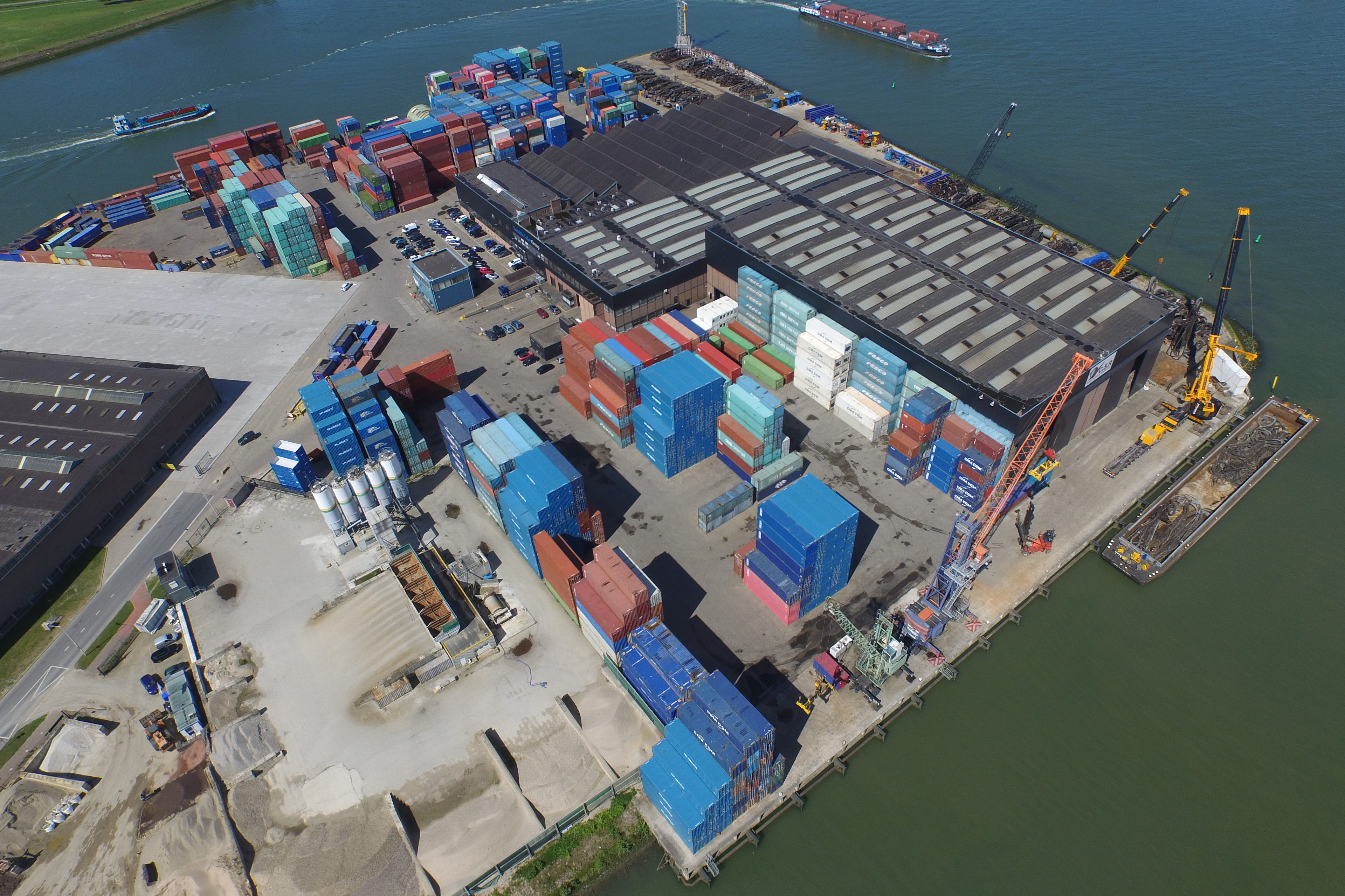 Progeco-Eemhavenweg-123-in-Rotterdam