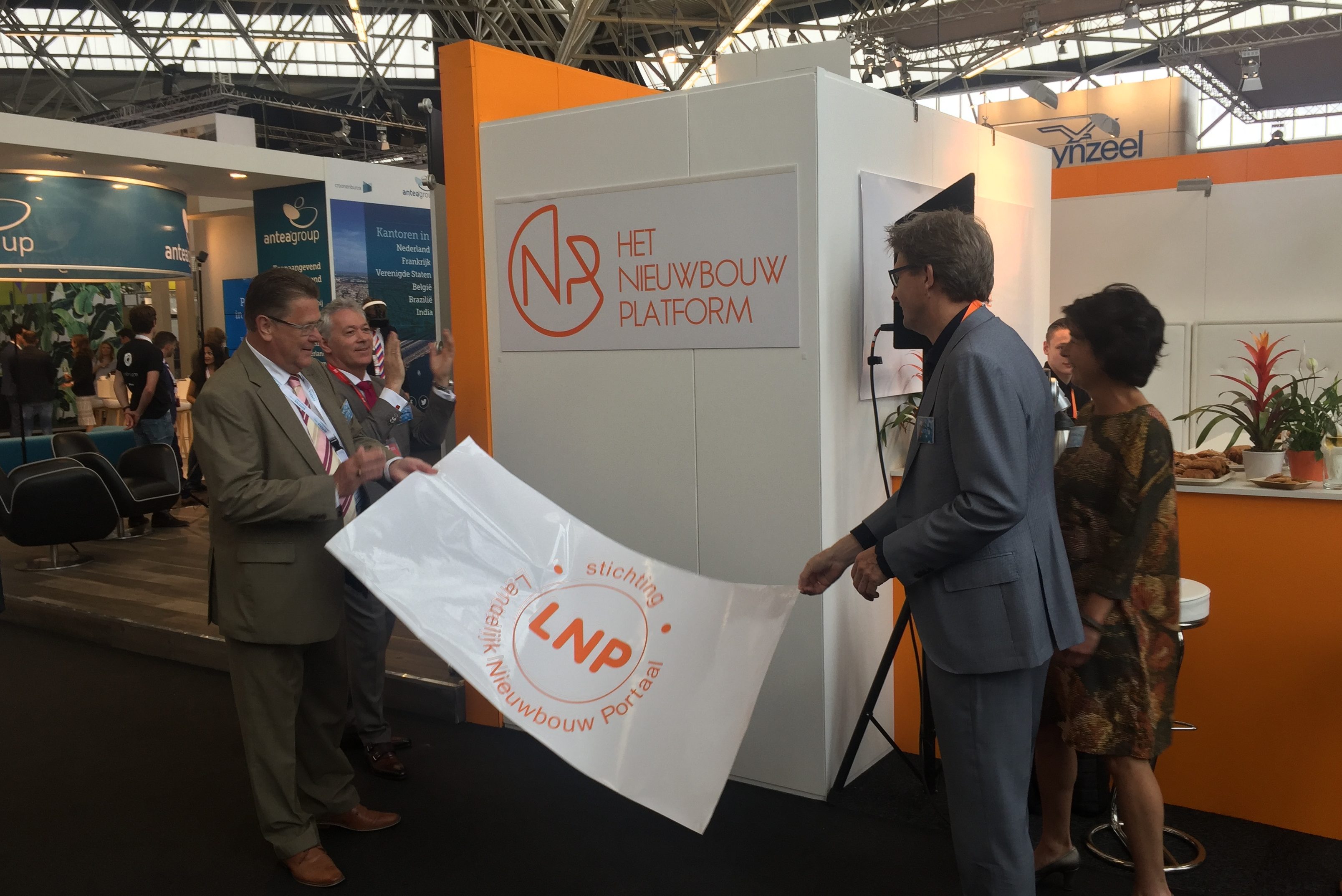 lancering-Nieuwbouw Platform-op-Provada