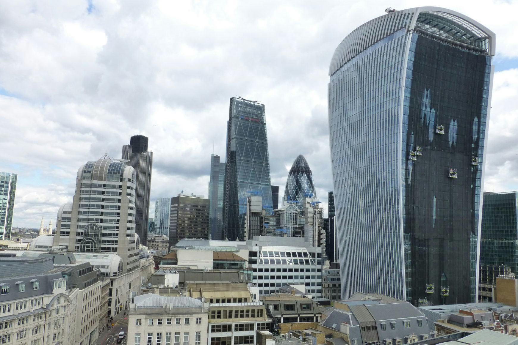 Savills biedt studentenreis naar Londen aan