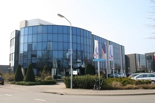 kantoorgebouw aan Luchthavenweg 38 in Eindhoven 