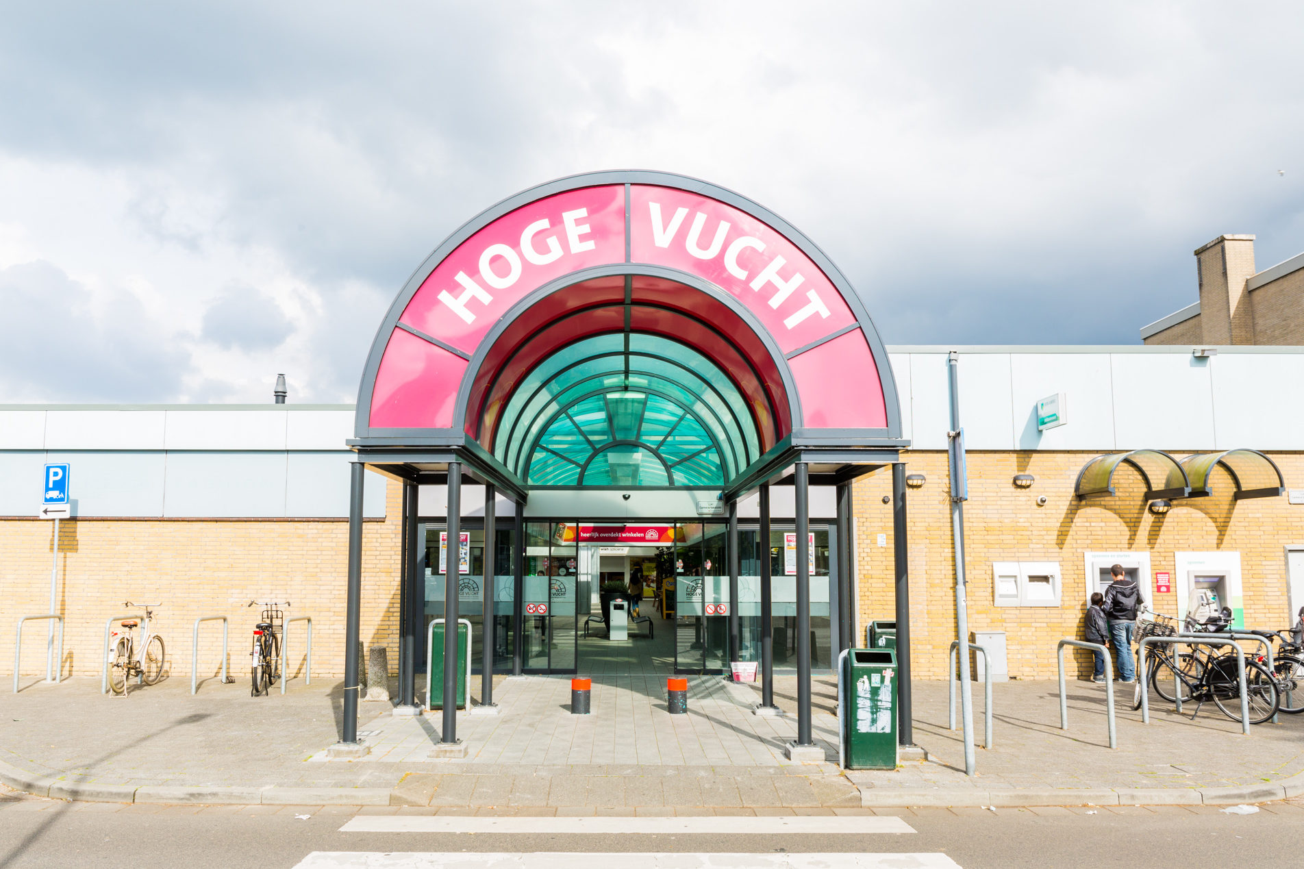  Vucht in Breda Photo © JoniIsraeli.com