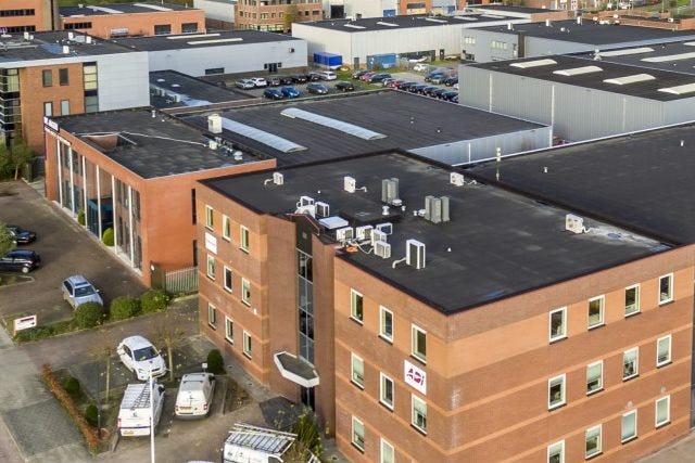 Kubus 150-172 in Sliedrecht