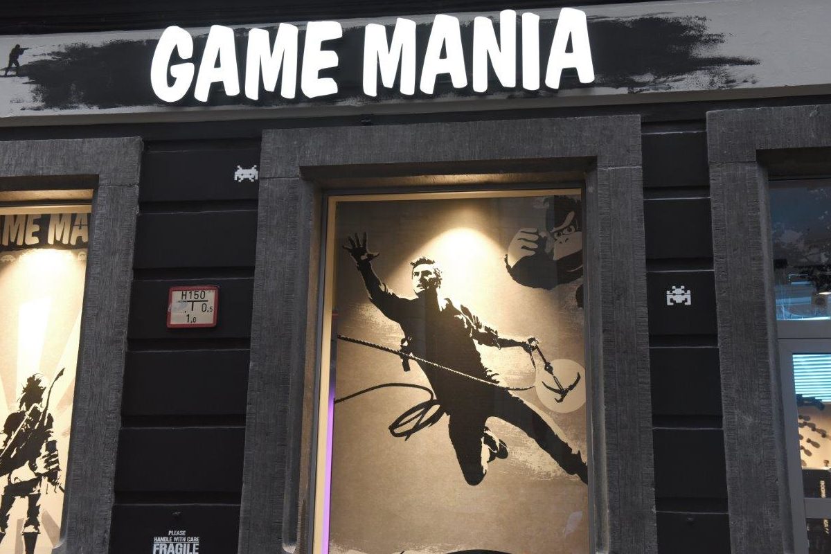 Game Mania-winkel aan Meir in Antwerpen