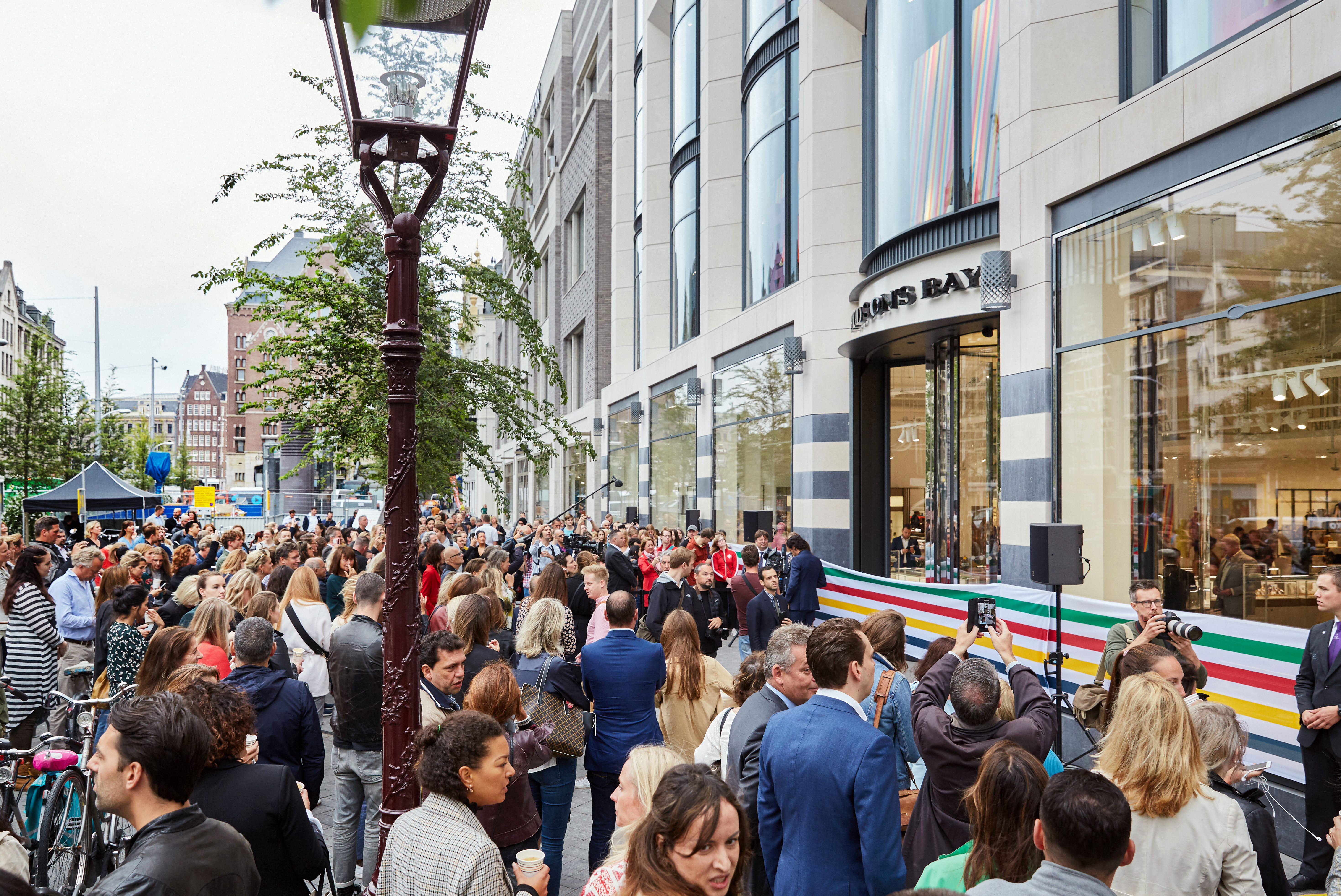 Warenhuis Hudson's Bay aan het Rokin