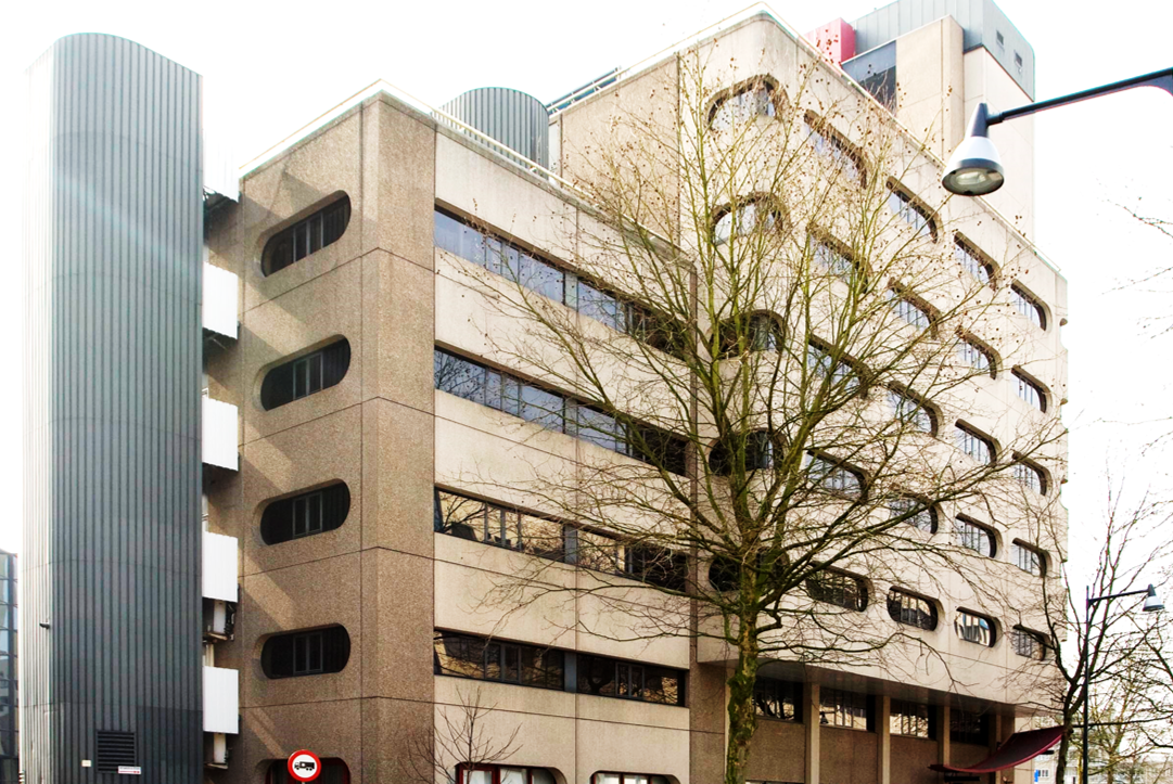 UWV aan Patsoor Peterstraat 134-166 te Eindhoven 