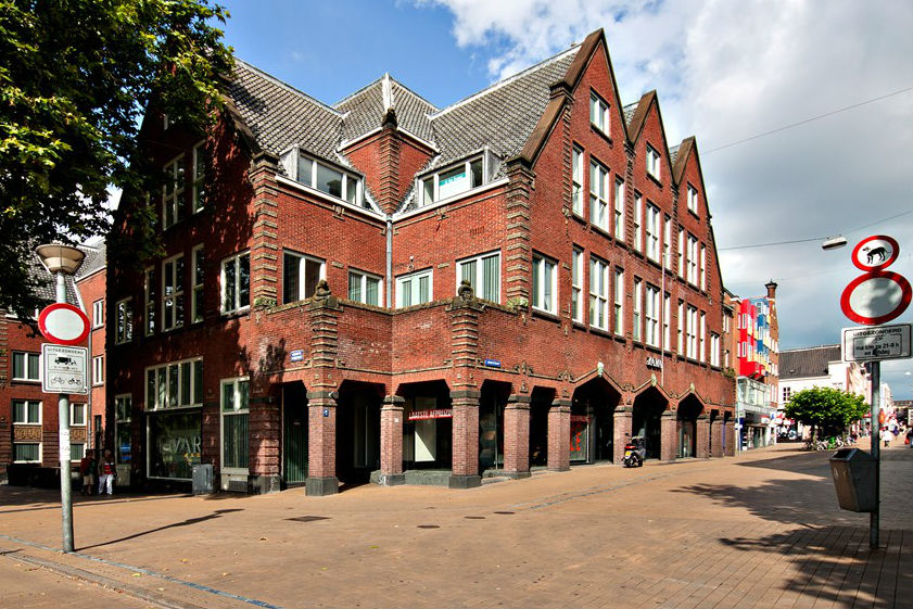 Van Elmpthuis, Herestraat, Groningen