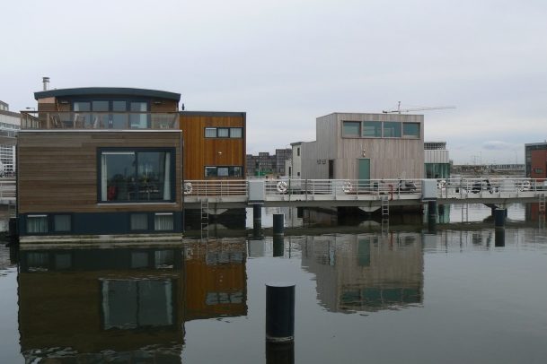 Waterwoningen op IJburg Amsterdam