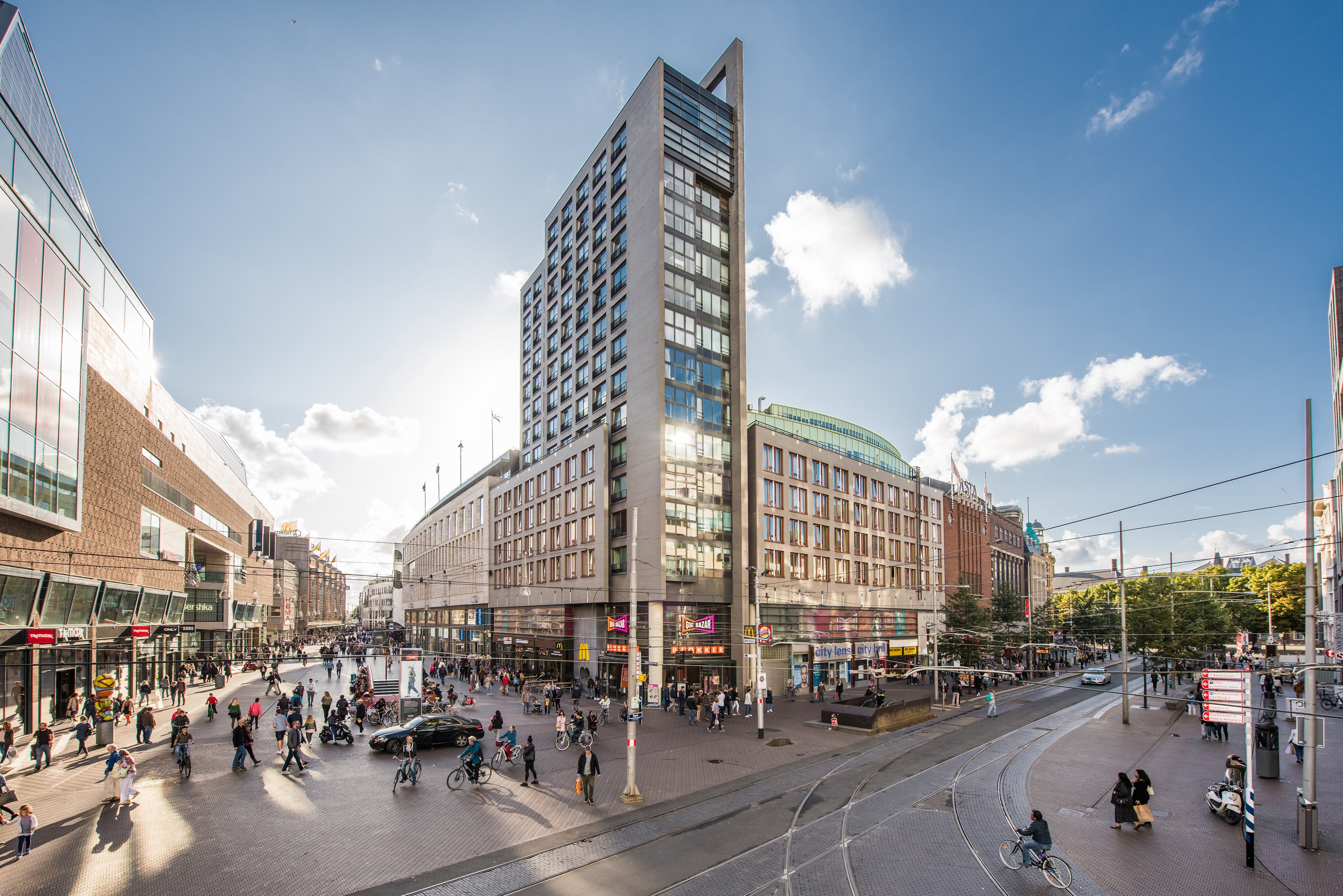 Spuihof aan het Spui in Den Haag