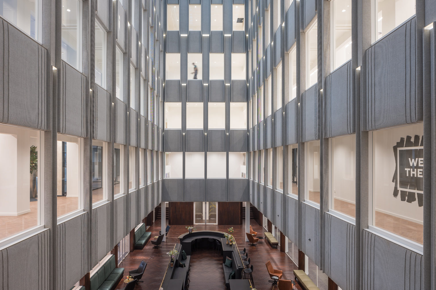 Blaakhouse aan Blaak 34 Rotterdam