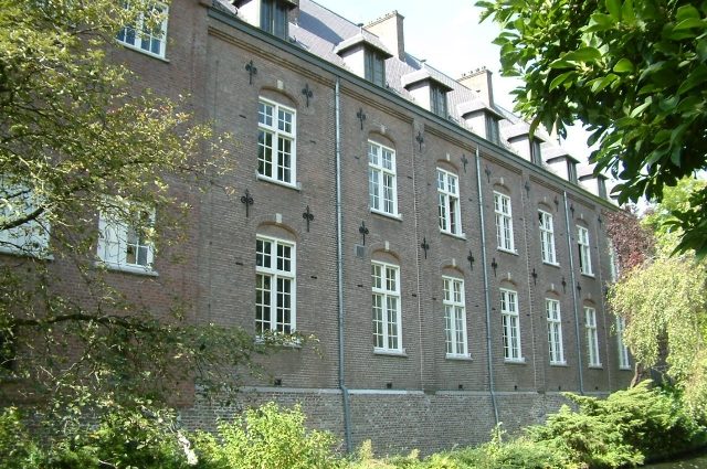 Jezuitengebouw kasteel Gemert vóór restauratie. Beeld: BBM restauratiearchitectuur