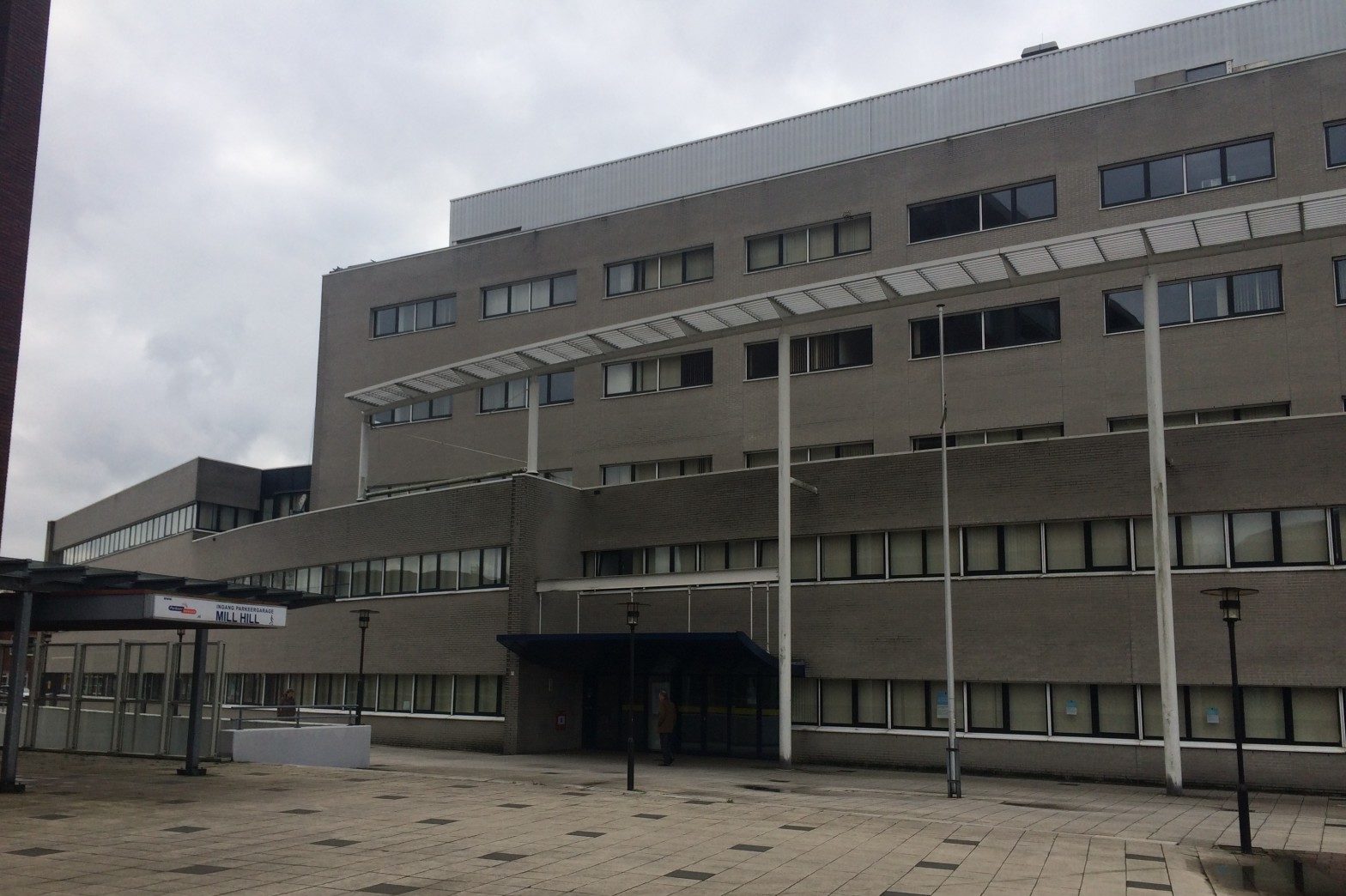 Mill Hillplein1 in Roosendaal