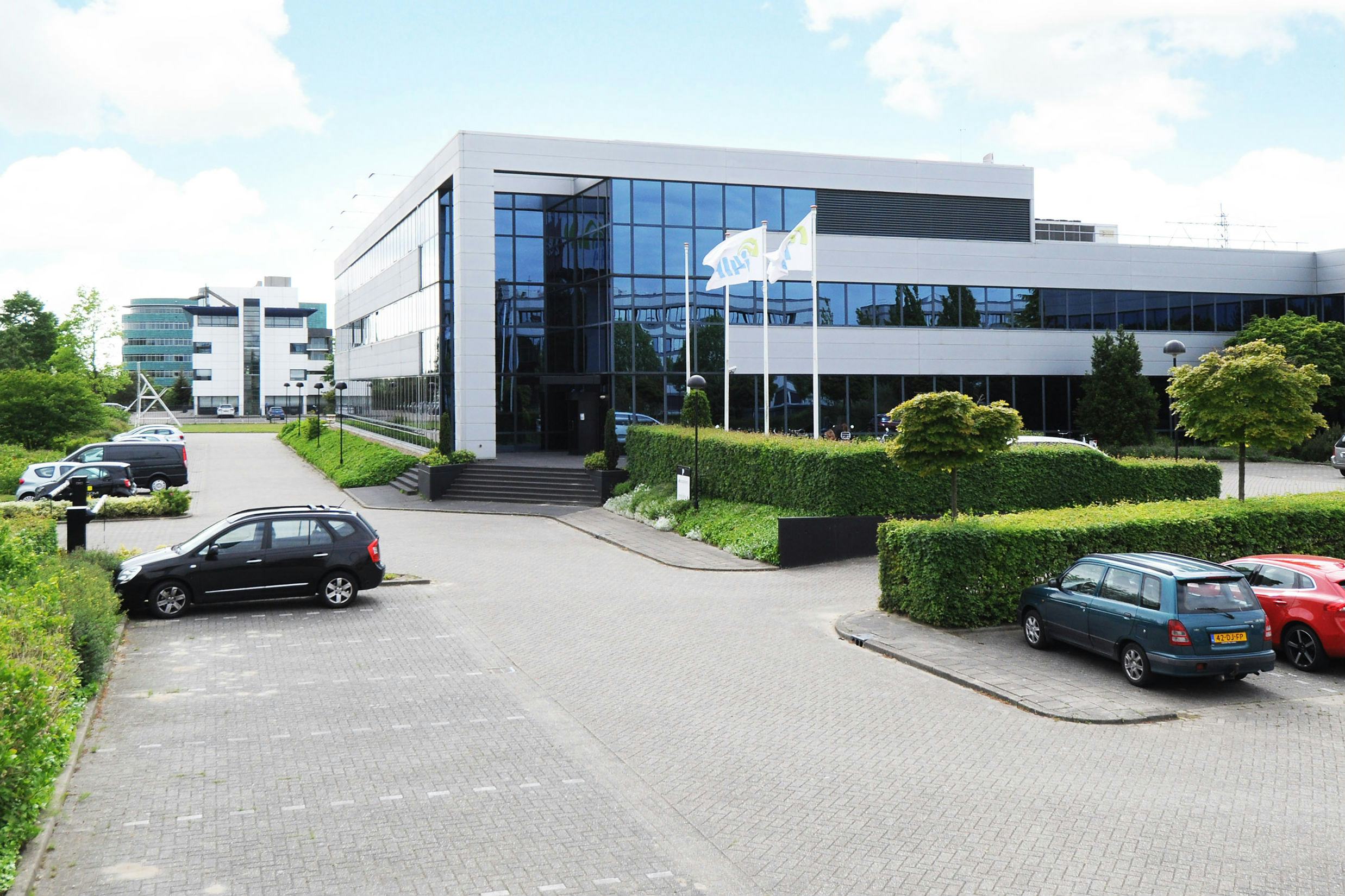 Nedstede verhuurt 822 m² kantoorruimte in Almere