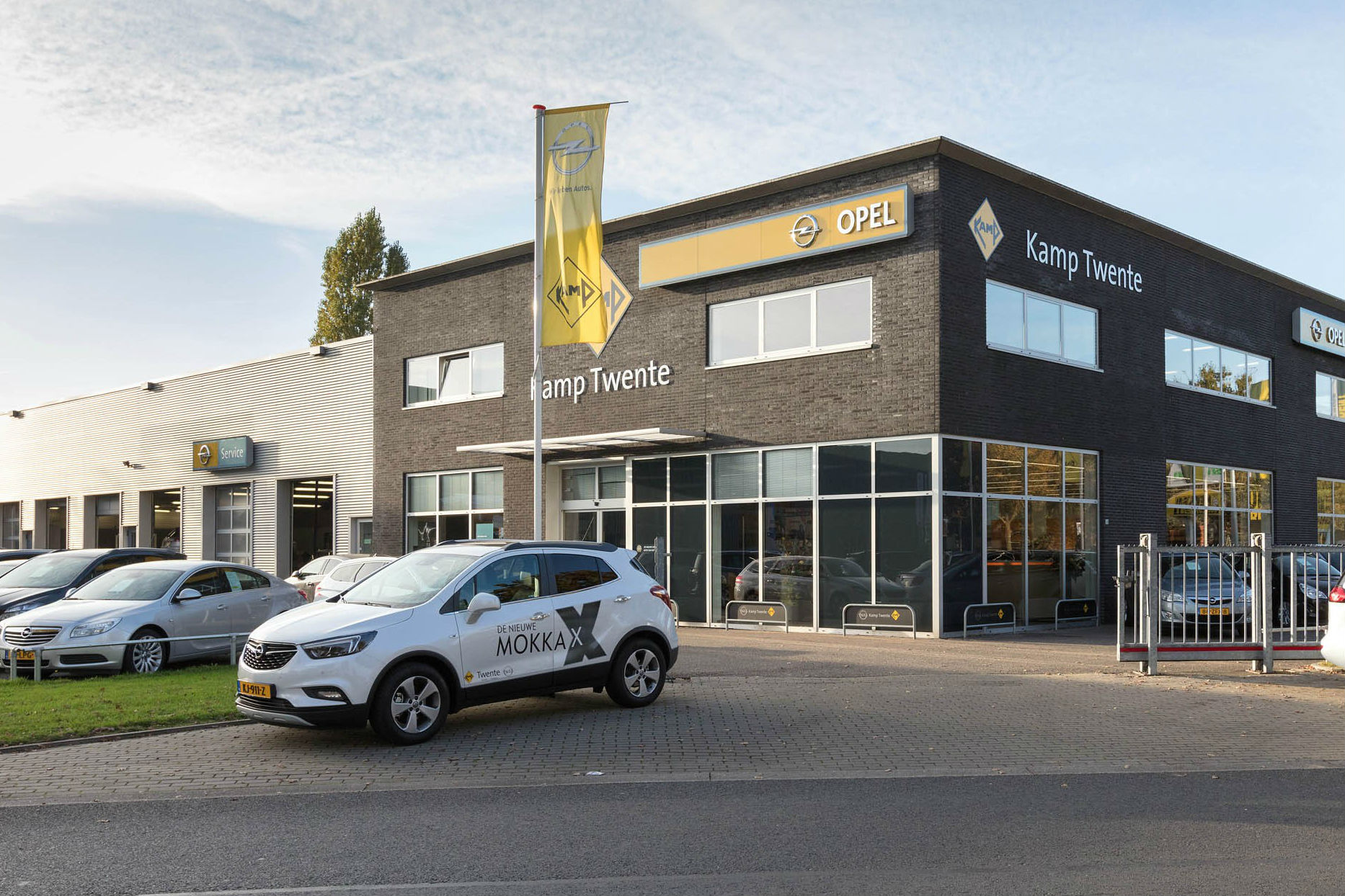 Autobedrijf Bennie Wilmink Azelo verhuist naar Hengelo