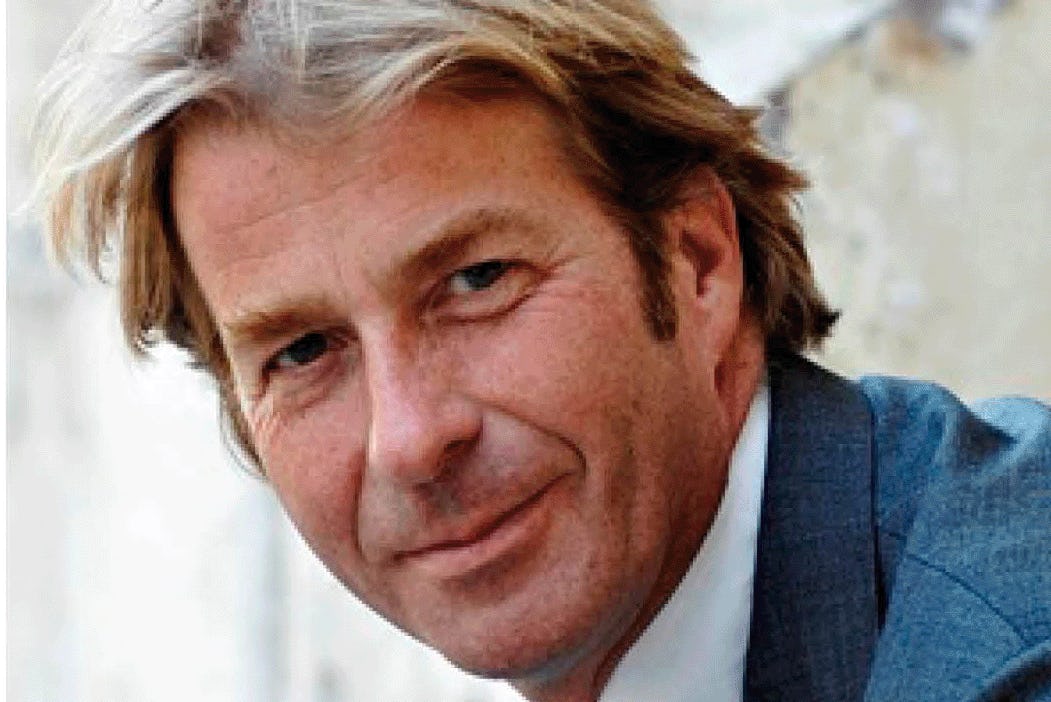 AM en AM RED gaan samen