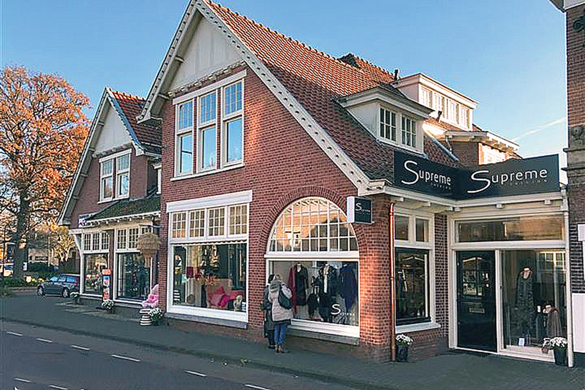 Burgemeester van Nispen van Sevenaerstraat 5, Laren