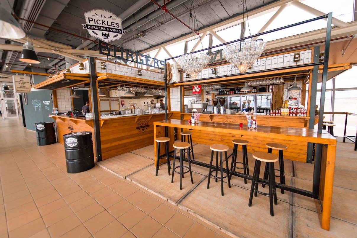 restaurant Firma Pickles op de Pier in Scheveningen