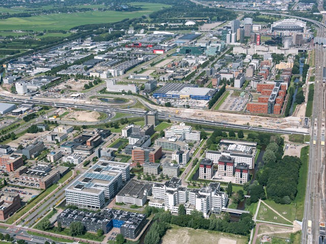 Luchtfoto Paalbergweg 1-3, Amsterdam