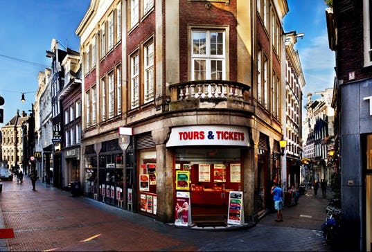 Nieuwendijk 200-202, Amsterdam