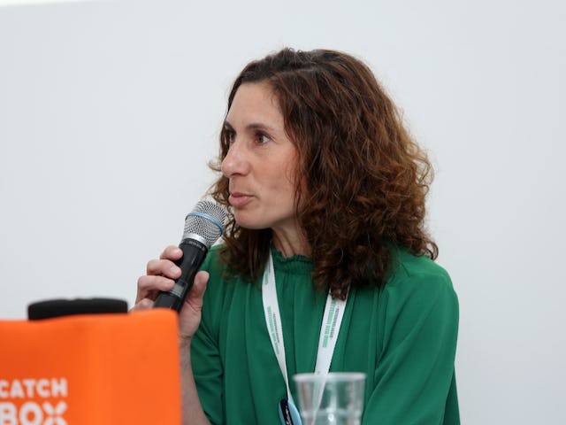 Debbie Ginter