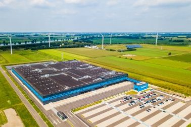 Bol.com verdubbelt oppervlakte pand Waalwijk