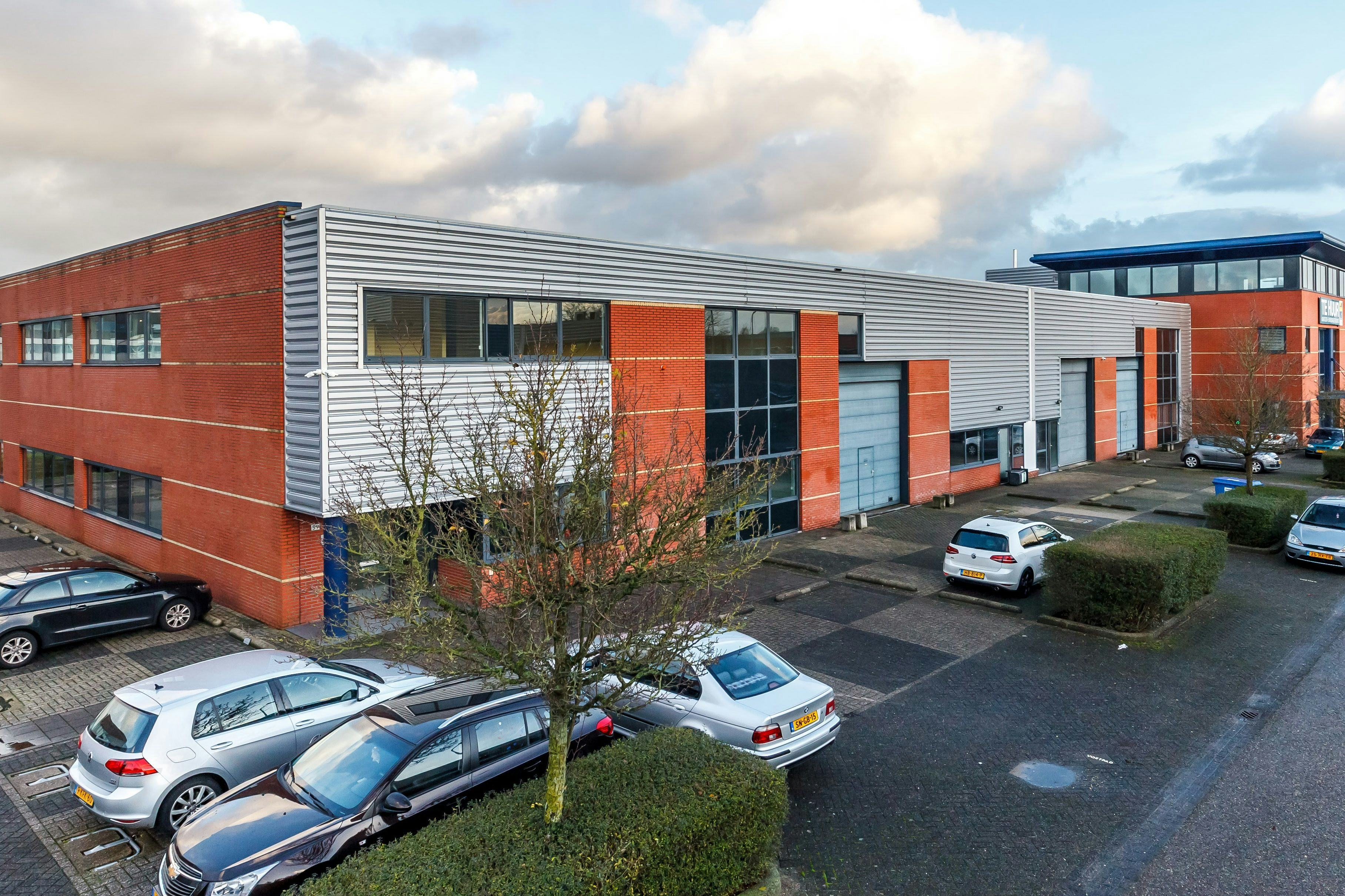 Tui Airlines huurt op Schiphol-Rijk