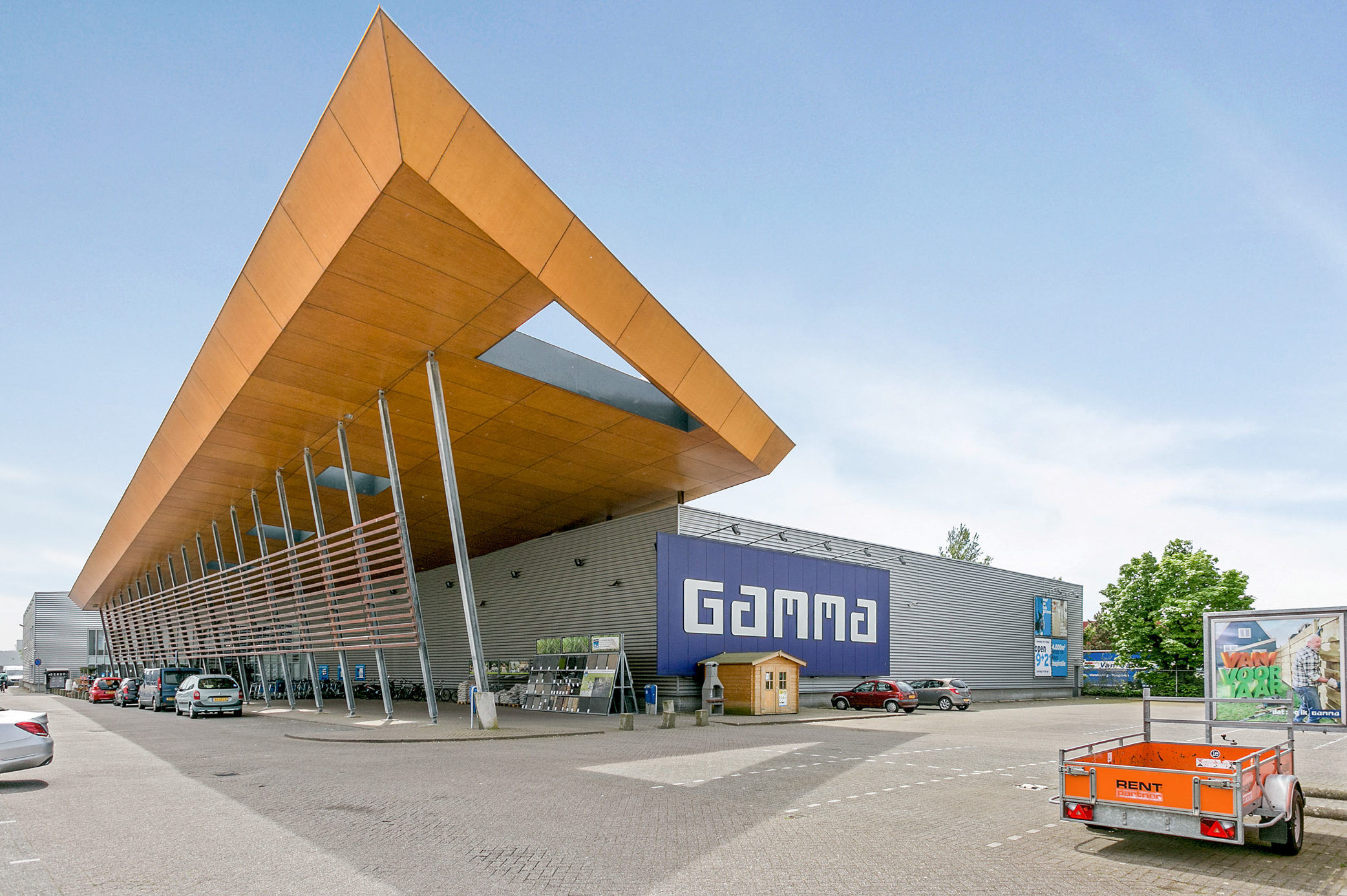 W.P. Carey heeft 36 Gamma- en Karwei-vestigingen overgenomen van Intergamma.  