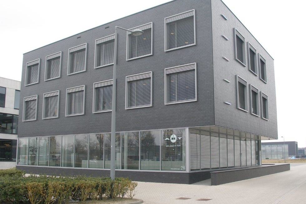 Particuliere belegger verhuurd bedrijfspand