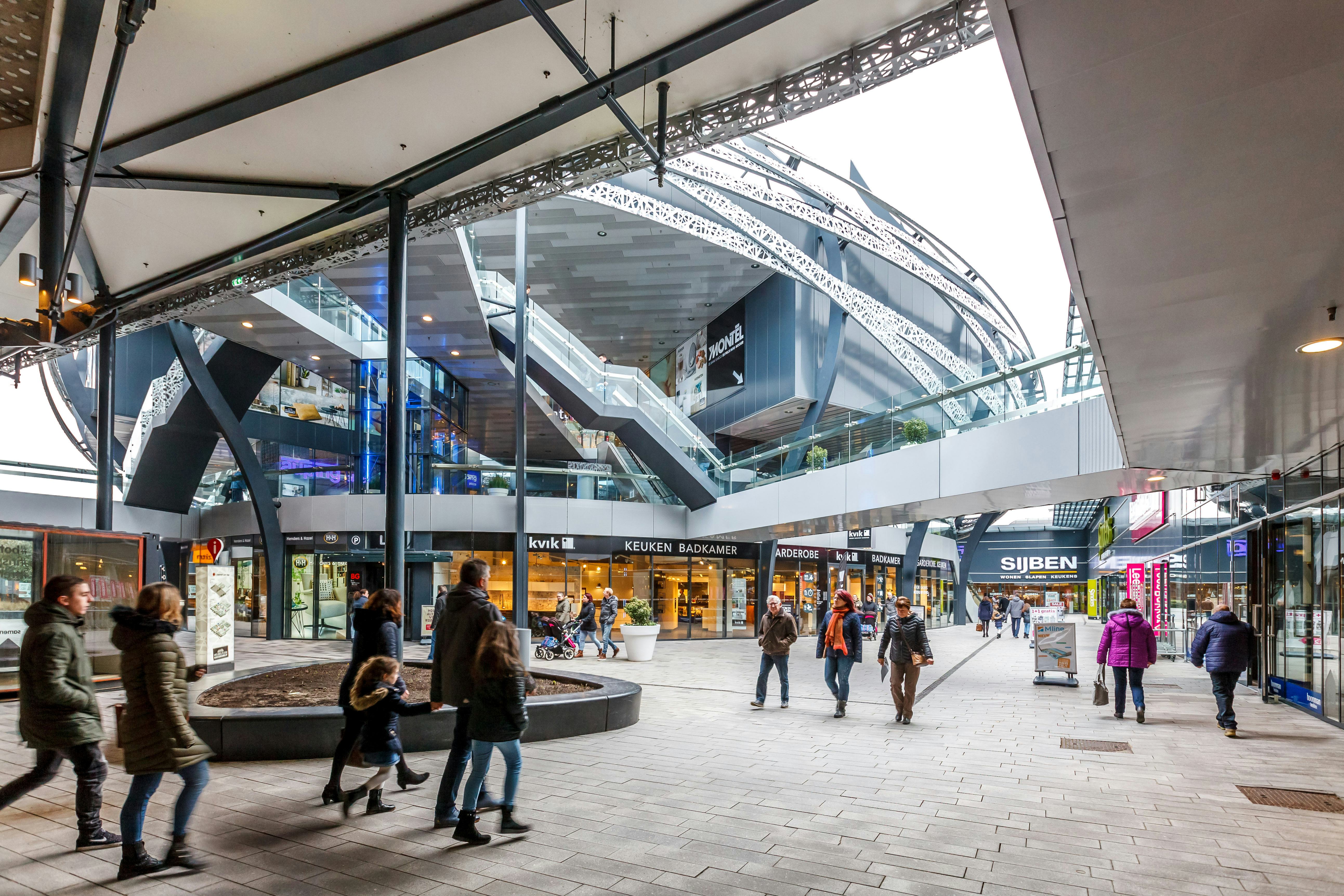 Meubelplein Ekkersrijt, Son en Breugel