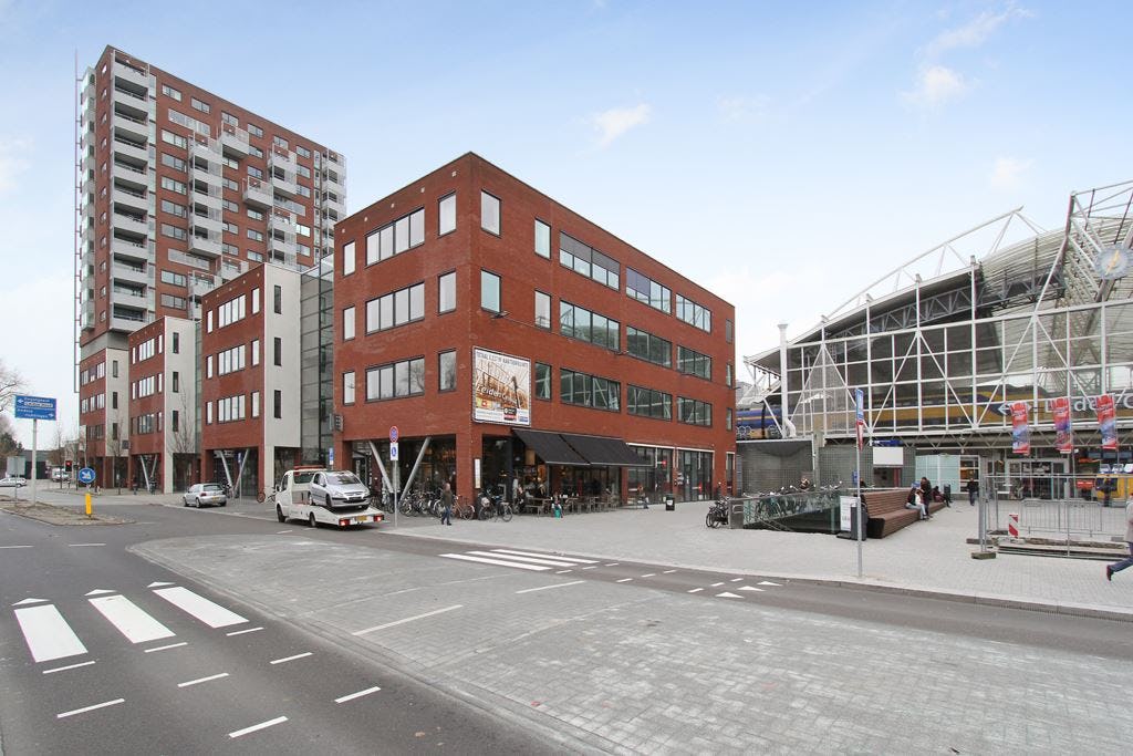 Lianeo Real Estate koopt drie Nederlandse kantoren
