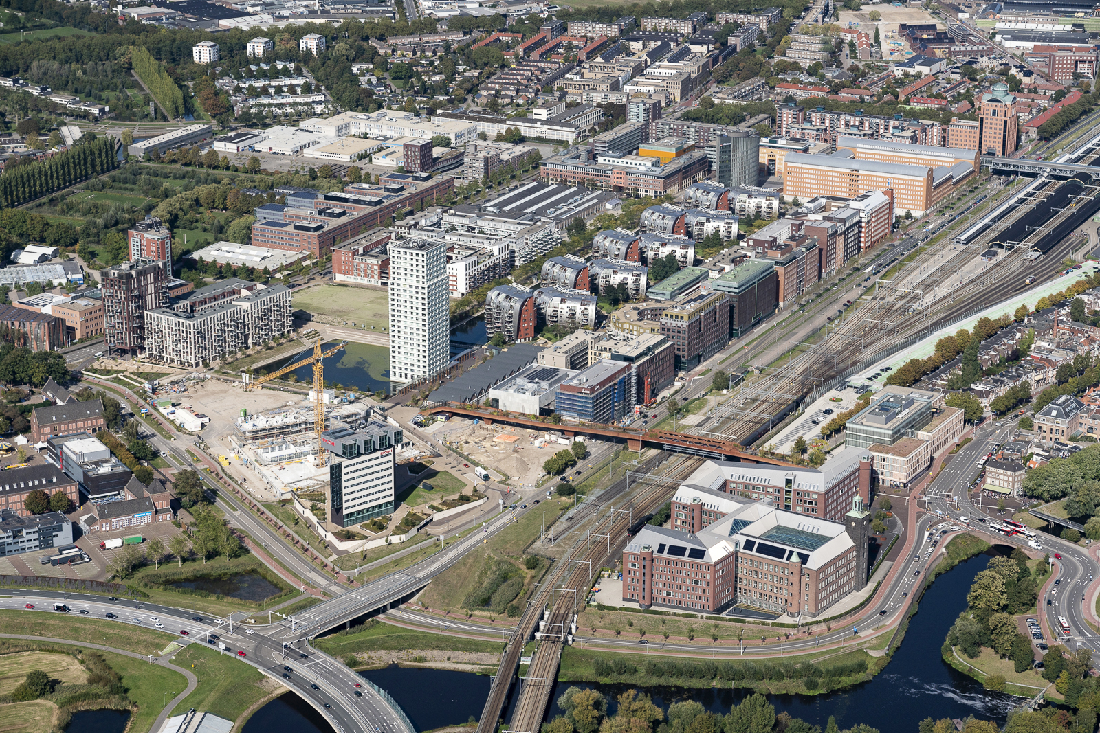 Luchtfoto Paleiskwartier, Den Bosch