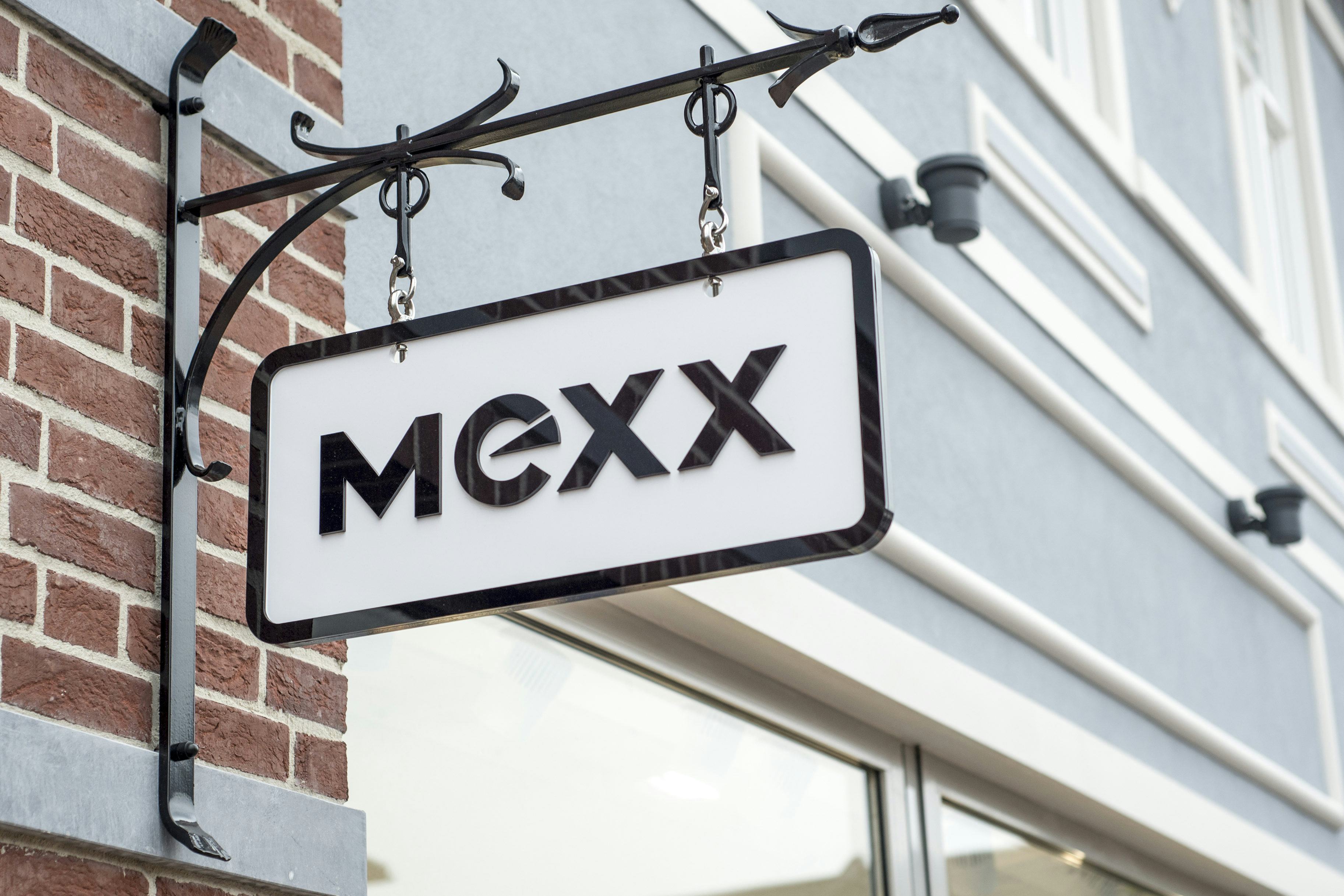 Modemerk Mexx keert terug in winkelstraat