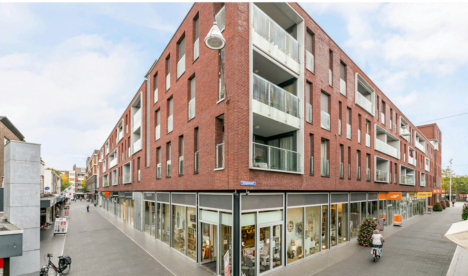 Salmstraat 31, Geleen