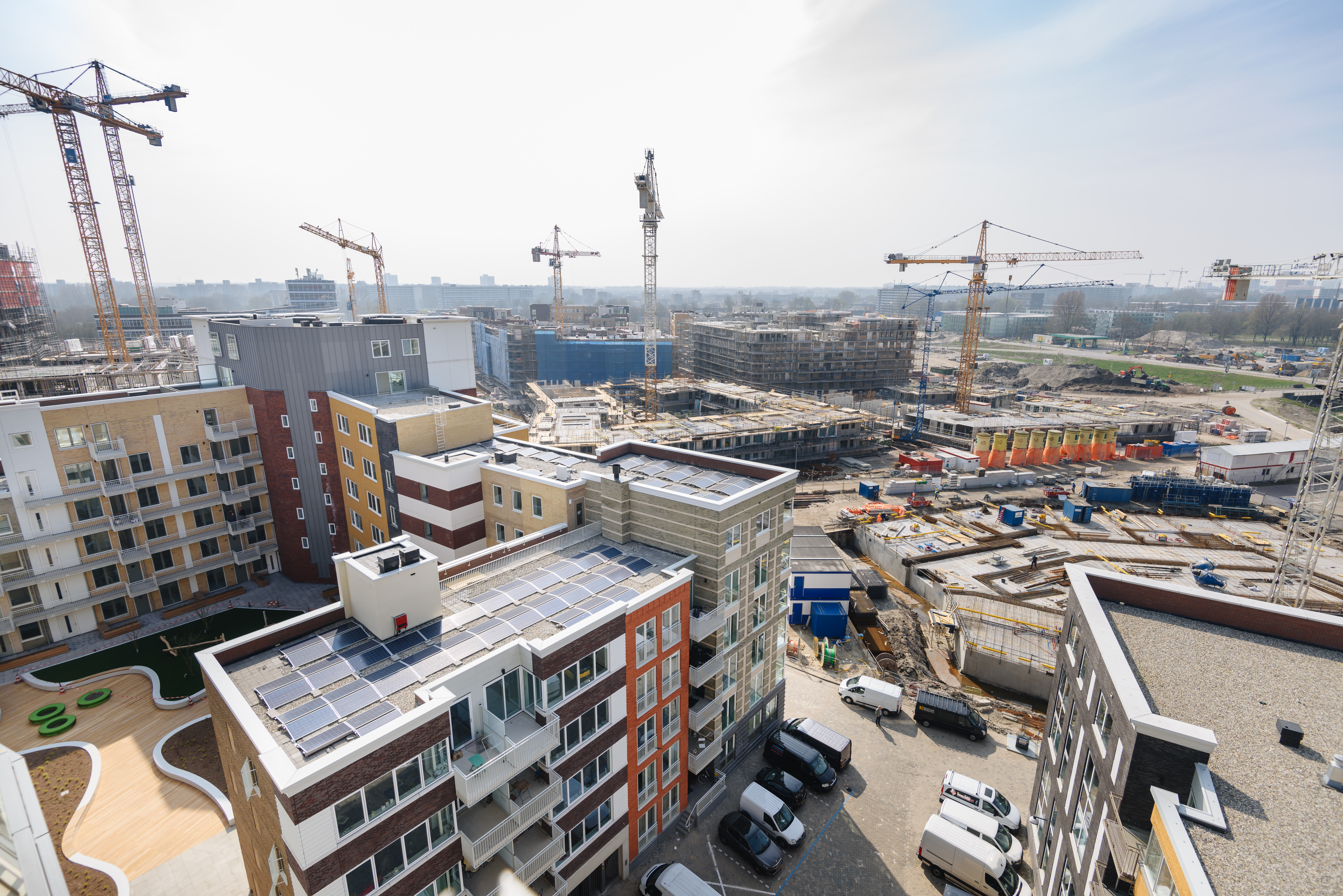 Holland Park, Diemen