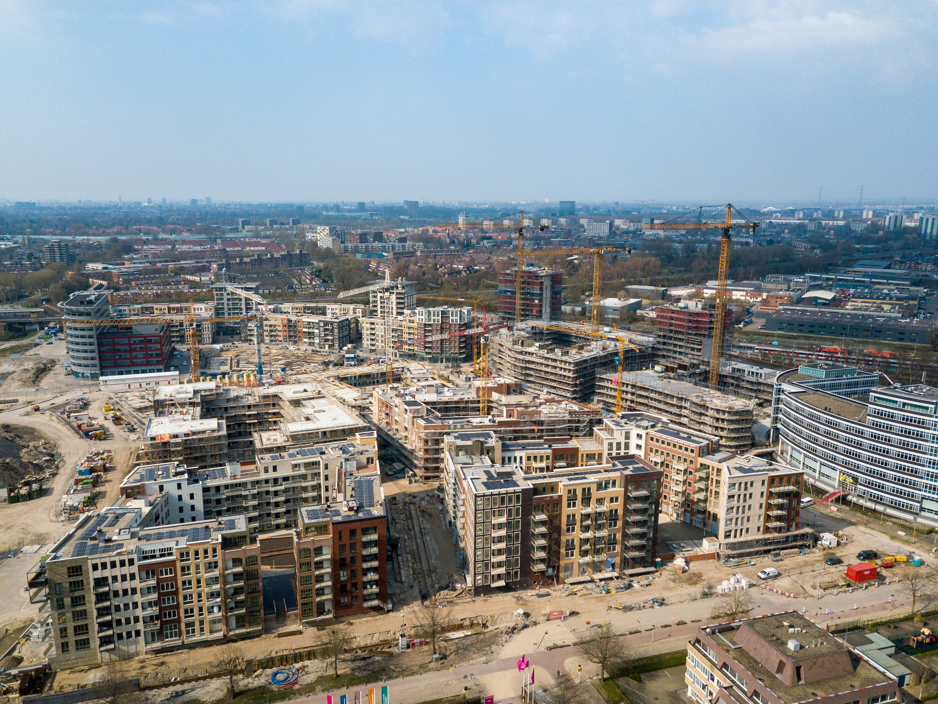 Holland Park, Diemen