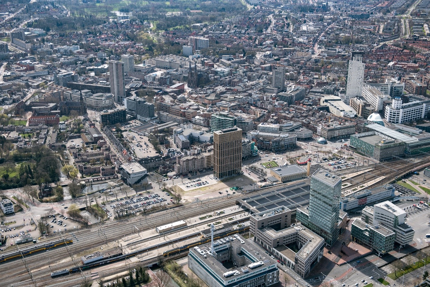 Kennedyplein 300 Eindhoven verkocht