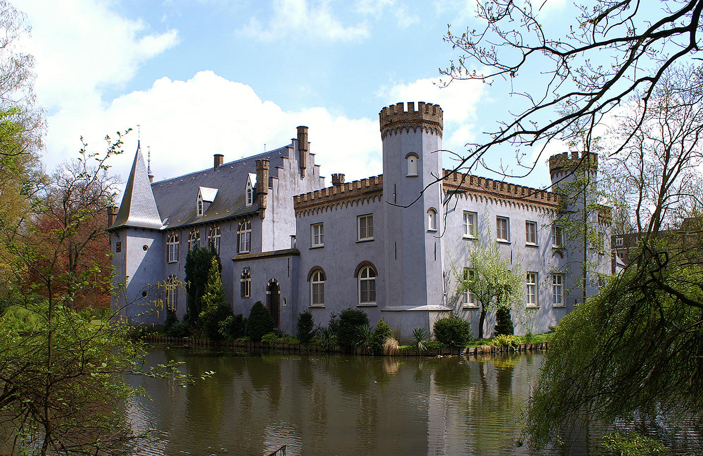 Stapelen 1 en een bijgebouw aan de Prins Hendrikstraat 45 in Boxtel