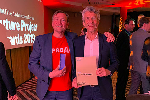 Fenix I van Heijmans wint op Mipim