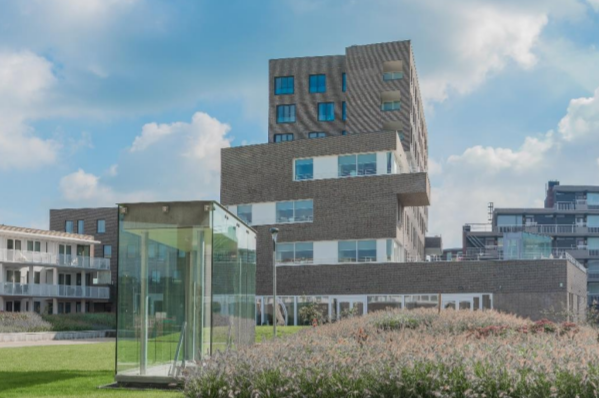 Woonzorgcomplex De-Kaap in Hoogeveen een van de complexen die Aedifca heeft aangekocht