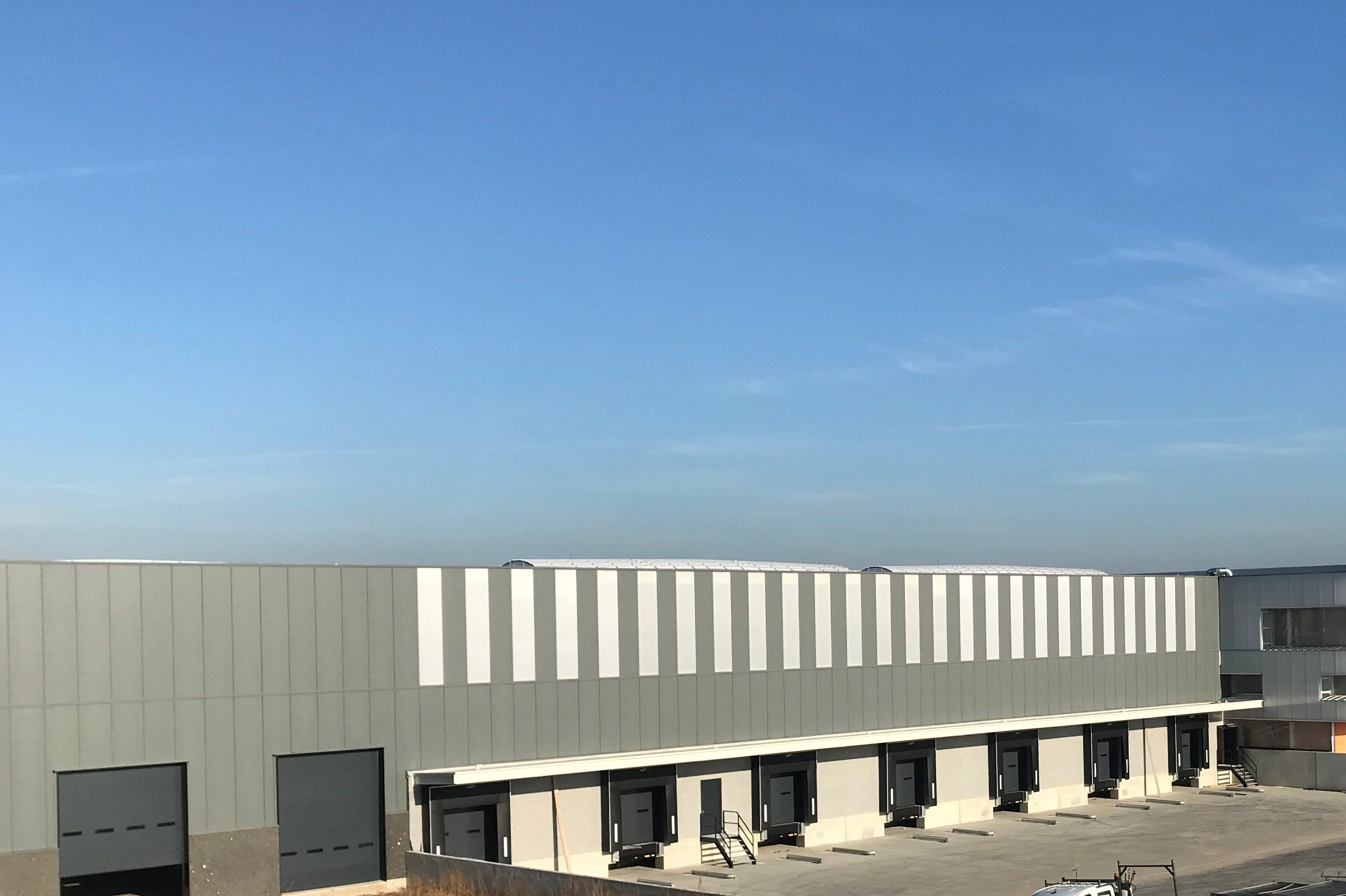 Het via een sale-and-leaseback transactie in Venlo verworven  dc van 20.132 m2.
