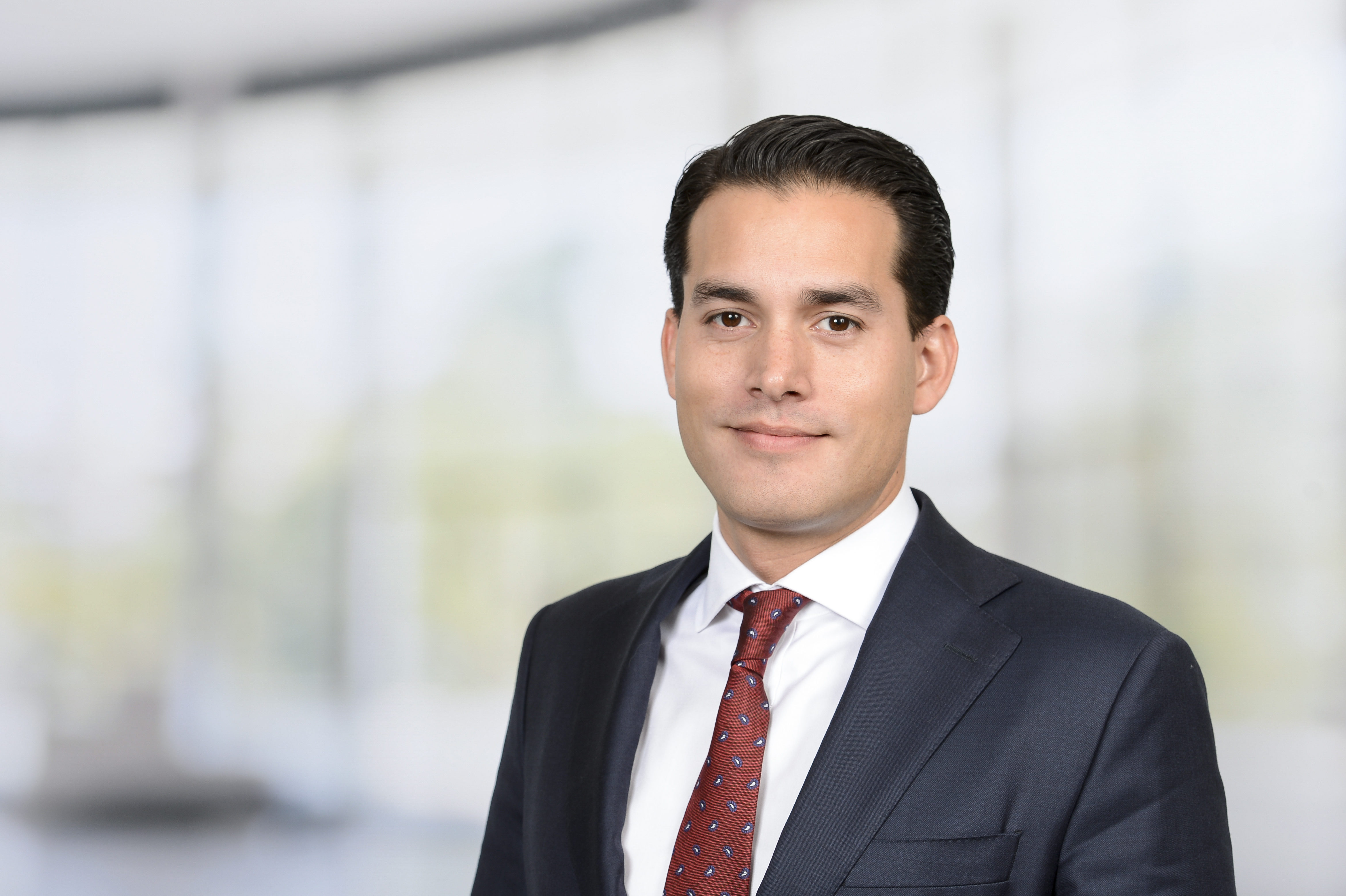 Douglas van Oers, Savills.