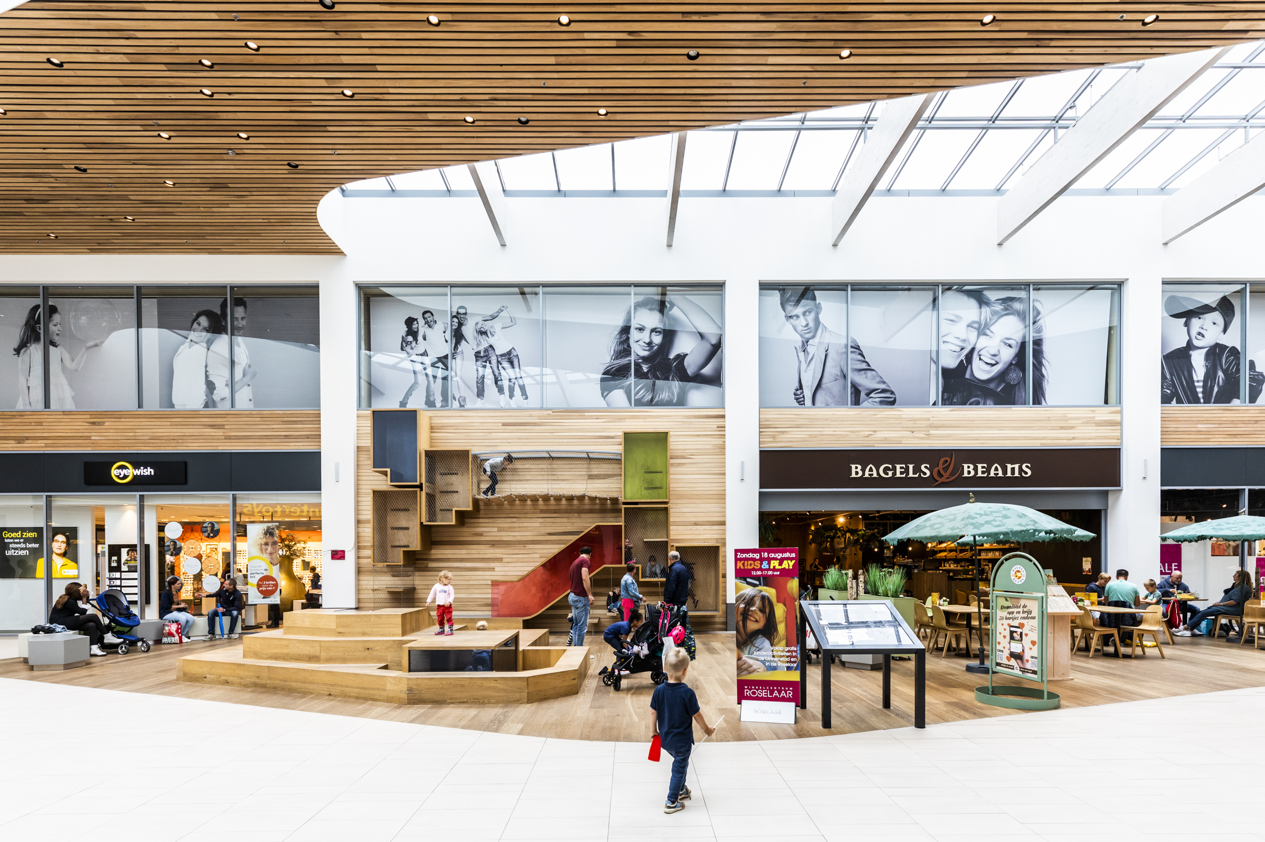 Winkelcentrum Roselaar Roosendaal