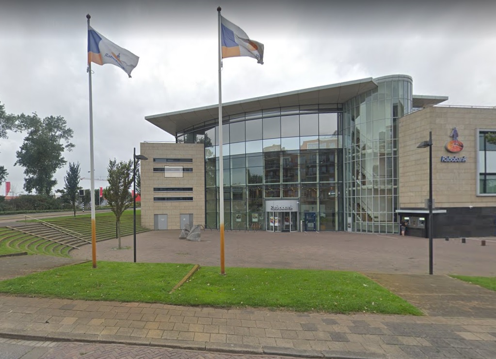De voormalige Rabobank in Katwijk aan Zee. Foto: Google Maps