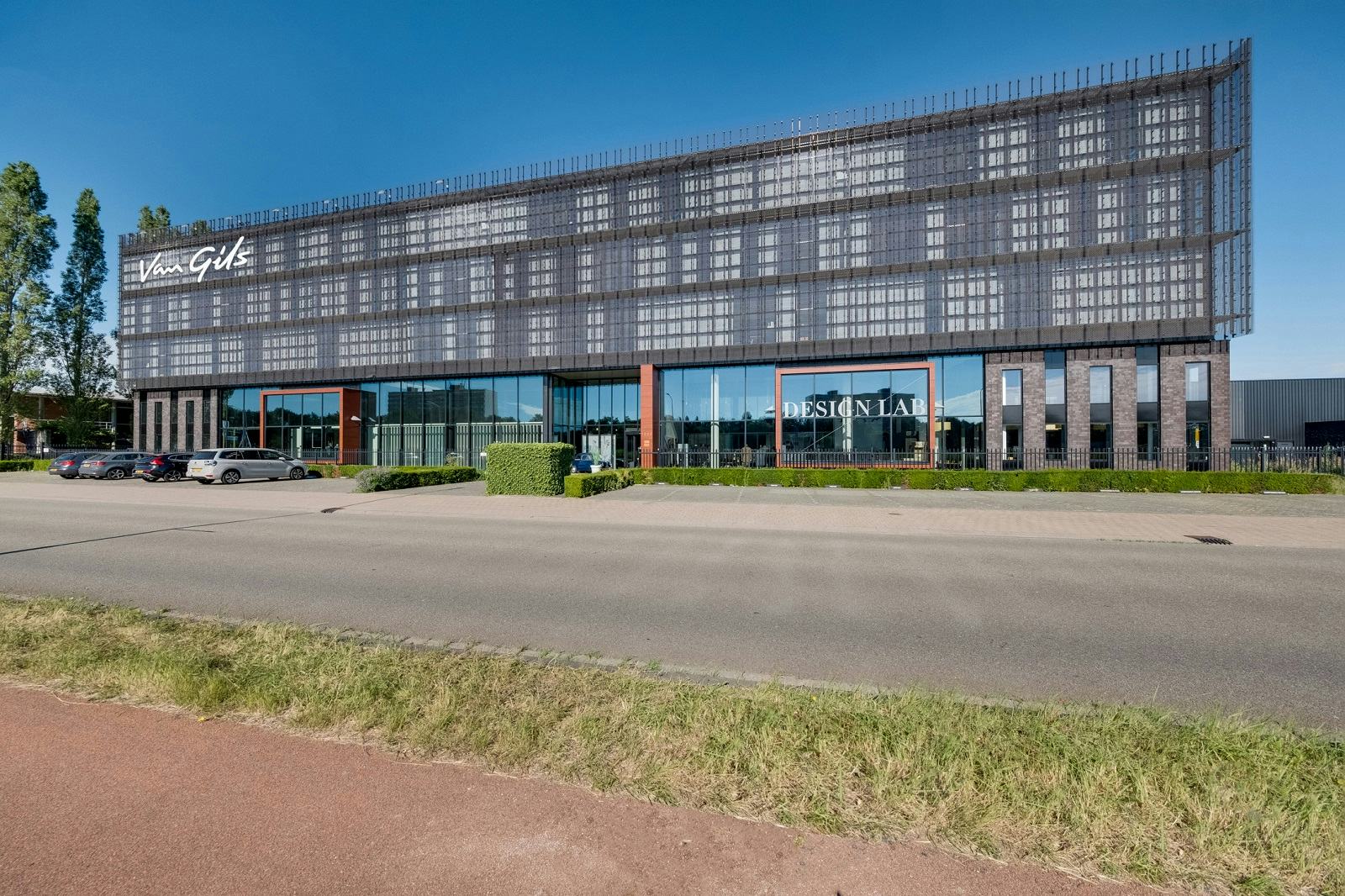 Nieuwe eigenaren voor bedrijfsgebouw in Breda