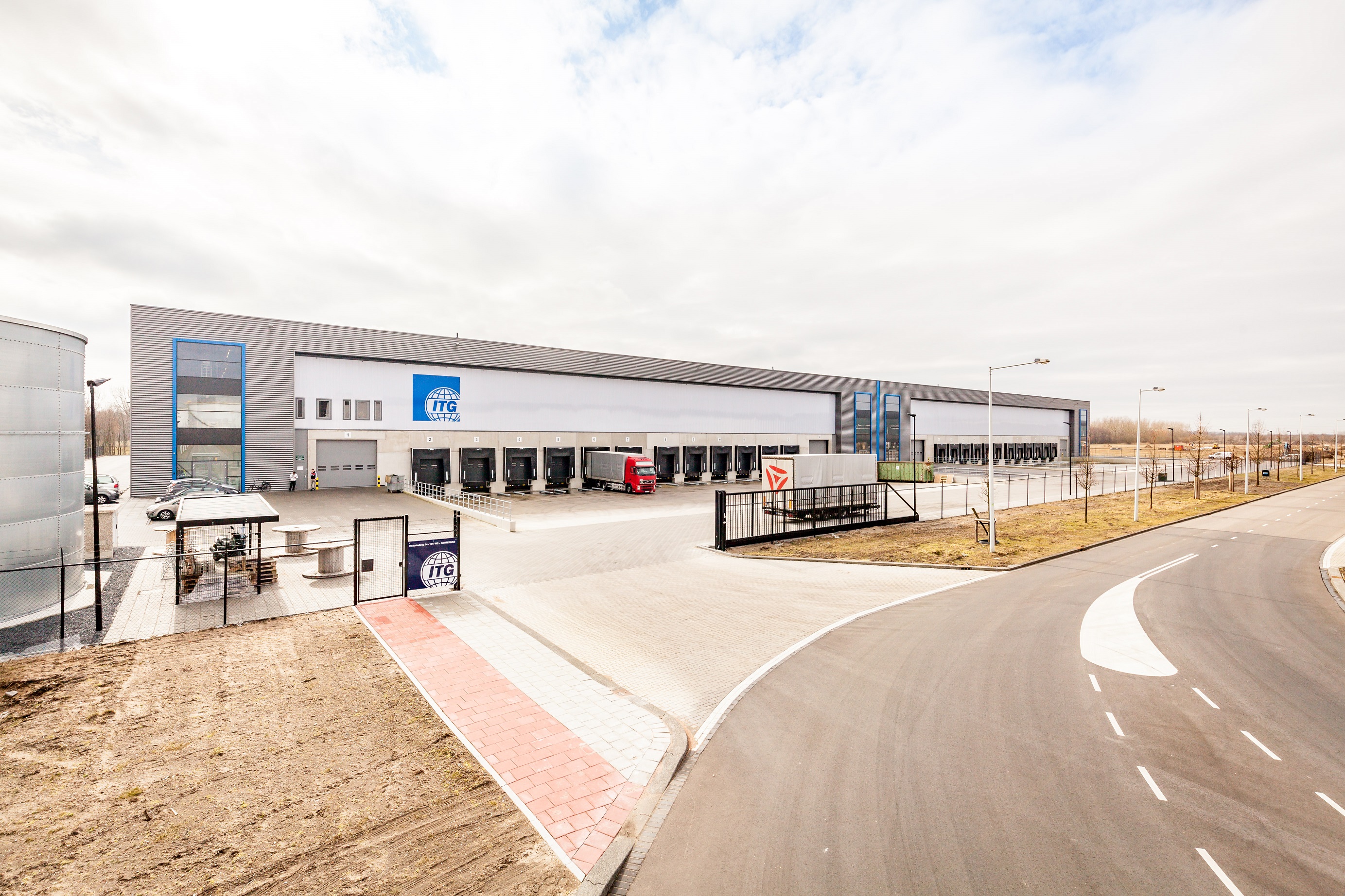 Kaapstadweg 36, Amsterdam