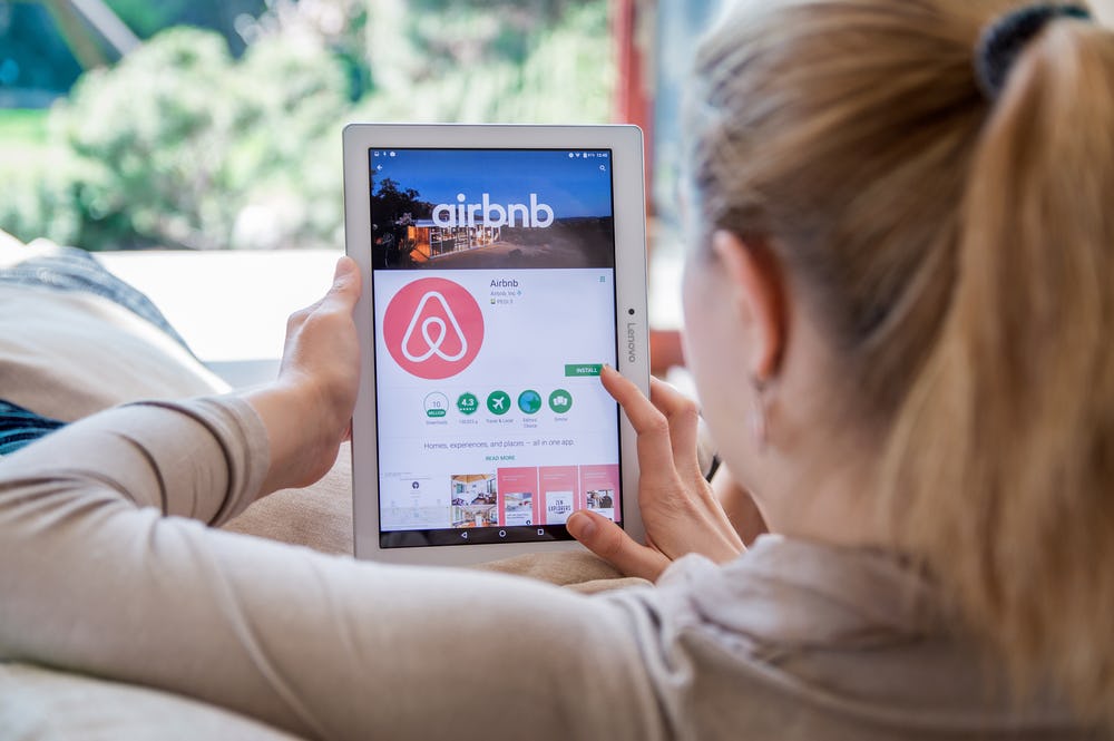 Airbnb dient aanvraag in voor beursgang in New York